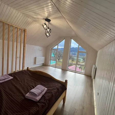 гілка калини Casa vacanze Mykulychyn